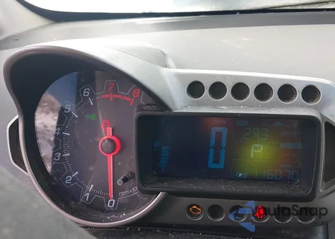 2014 Chevrolet Sonic Lt Auto z USA, uszkodzony, nr VIN 1G1JC5SH8E4164486